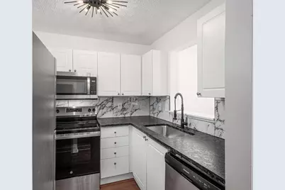 4049 Parkcove Drive #19D, Columbus, OH 43230 - Photo 6