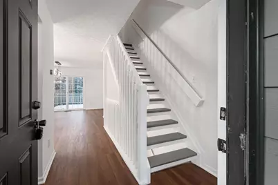 4049 Parkcove Drive #19D, Columbus, OH 43230 - Photo 4