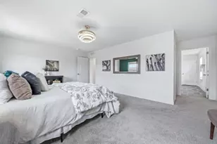 1518 Forbes Ave, Columbus, OH 43228 - Photo 16