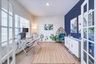 1518 Forbes Ave, Columbus, OH 43228 - Photo 8