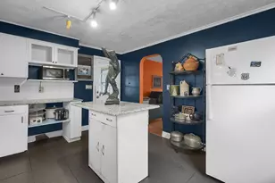 2753 Eastminster Rd, Columbus, OH 43209 - Photo 10