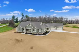 384 Olive Ct, Sunbury, OH 43074 - Photo 4