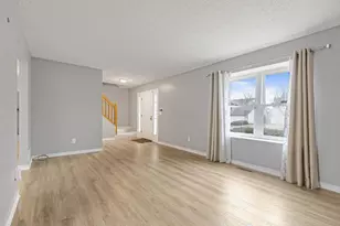 3338 Harbor Bay Dr, Columbus, OH 43221 - Photo 4