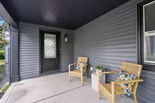 2583 Wexford Rd, Columbus, OH 43221 - Photo 4