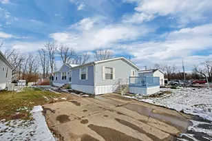 1100 Thornwood Dr SW, Heath, OH 43056 - Photo 2