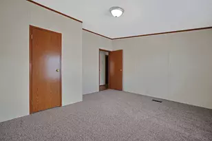 1100 Thornwood Dr SW, Heath, OH 43056 - Photo 26