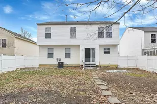 1842 McDowell Ridge Dr, Columbus, OH 43223 - Photo 32