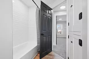 149 E Hinman Ave, Columbus, OH 43207 - Photo 26