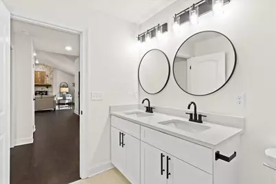 1933 London Groveport Road, Grove City, OH 43123 - Photo 12