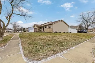 2991 Gannett Ave, Columbus, OH 43231 - Photo 2