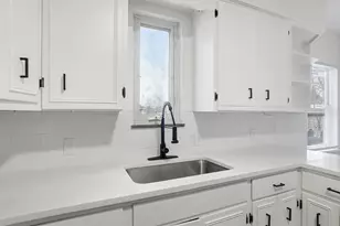 808 S Hague Ave, Columbus, OH 43204 - Photo 20