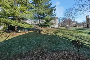 7456 Mapleleaf Ct, Columbus, OH 43235 - Photo 38