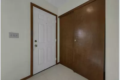 7456 Mapleleaf Court, Columbus, OH 43235 - Photo 4