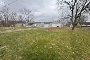 20338 Five Points Pike, Williamsport, OH 43164 - Photo 2