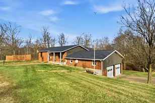 5235 Mast Rd, Duncan Falls, OH 43734 - Photo 2