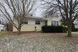 5294 Eisenhower Rd, Columbus, OH 43229 - Photo 2