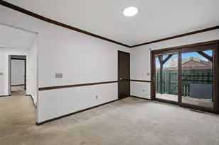 4554 Sandringham Dr, Upper Arlington, OH 43220 - Photo 10