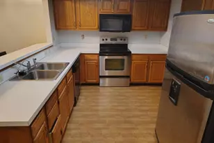 4531 White Leaf Way, Columbus, OH 43228 - Photo 4