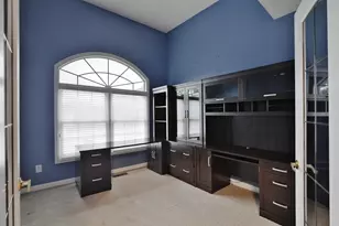 249 Farm Creek Dr, Columbus, OH 43230 - Photo 6