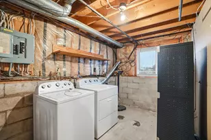 2800 Amana Ct, Columbus, OH 43235 - Photo 26