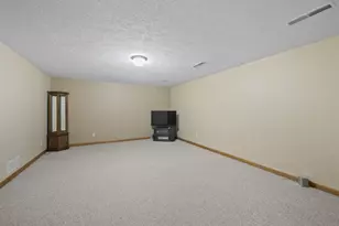 5 Compass Point Ct, Mount Vernon, OH 43050 - Photo 32