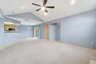 202 Deer Cross Ln, Powell, OH 43065 - Photo 14