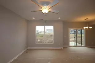 5520 Fawnsbury Ct, Powell, OH 43065 - Photo 4