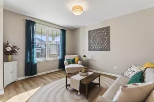 9919 Glenfield Ct, Plain City, OH 43064 - Photo 4