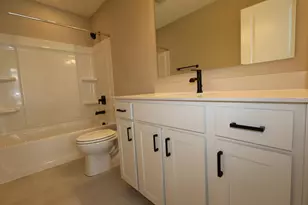 5512 Fawnsbury Ct, Powell, OH 43065 - Photo 10