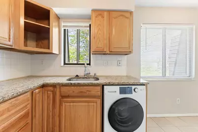 3204 Chateau Morse Court, Columbus, OH 43231 - Photo 8