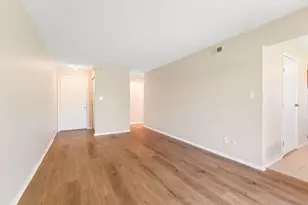 3204 Chateau Morse Ct, Columbus, OH 43231 - Photo 4
