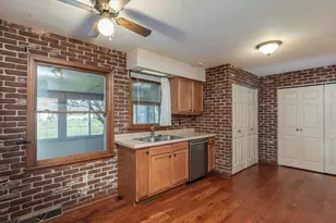 558 Damon Dr, Washington Court House, OH 43160 - Photo 10