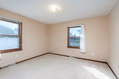 558 Damon Drive, Washington Court House, OH 43160 - Photo 18