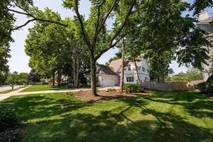 3441 Sunset Dr, Upper Arlington, OH 43221 - Photo 2