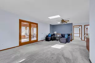 701 Hunters Run, Gahanna, OH 43230 - Photo 22