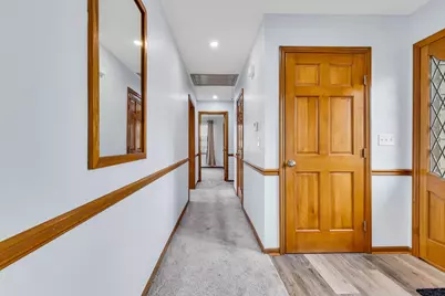 701 Hunters Run, Gahanna, OH 43230 - Photo 6