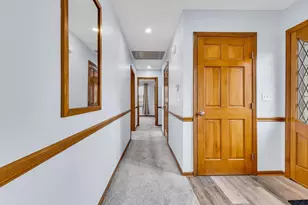 701 Hunters Run, Gahanna, OH 43230 - Photo 6