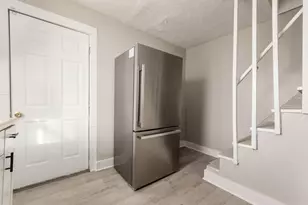 455 Johnson St, Columbus, OH 43203 - Photo 16