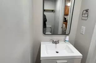 800 Carpenter St, Columbus, OH 43206 - Photo 14