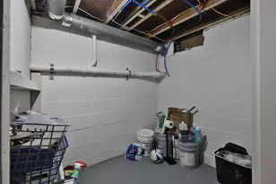 124 N Gould Rd, Columbus, OH 43209 - Photo 34