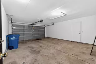 636 E Schrock Rd, Westerville, OH 43081 - Photo 24
