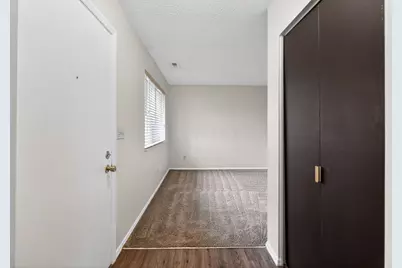 636 E Schrock Road, Westerville, OH 43081 - Photo 22