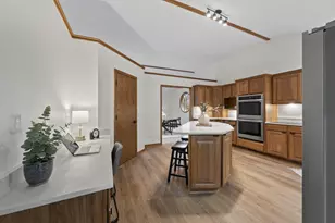 91 Dogwood Dr, Thornville, OH 43076 - Photo 8
