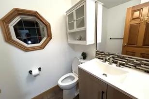 320 Spruce Hill Dr, Columbus, OH 43230 - Photo 32