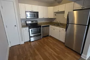 7871 Thornfield Ln, Columbus, OH 43235 - Photo 4