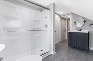 412 E Oakland Ave, Columbus, OH 43202 - Photo 20