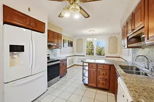 1638 Arrowood Lp N, Columbus, OH 43229 - Photo 18