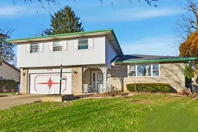 1638 Arrowood Lp N, Columbus, OH 43229 - Photo 2