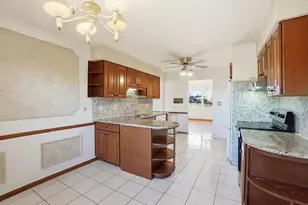 1638 Arrowood Lp N, Columbus, OH 43229 - Photo 26