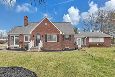 330 E Columbus Street, Pickerington, OH 43147 - Photo 2